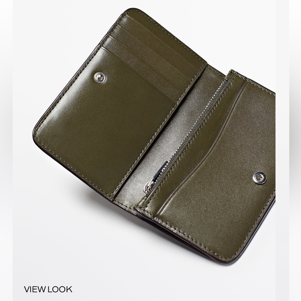 Massimo Dutti Nappa Leather Wallet Green